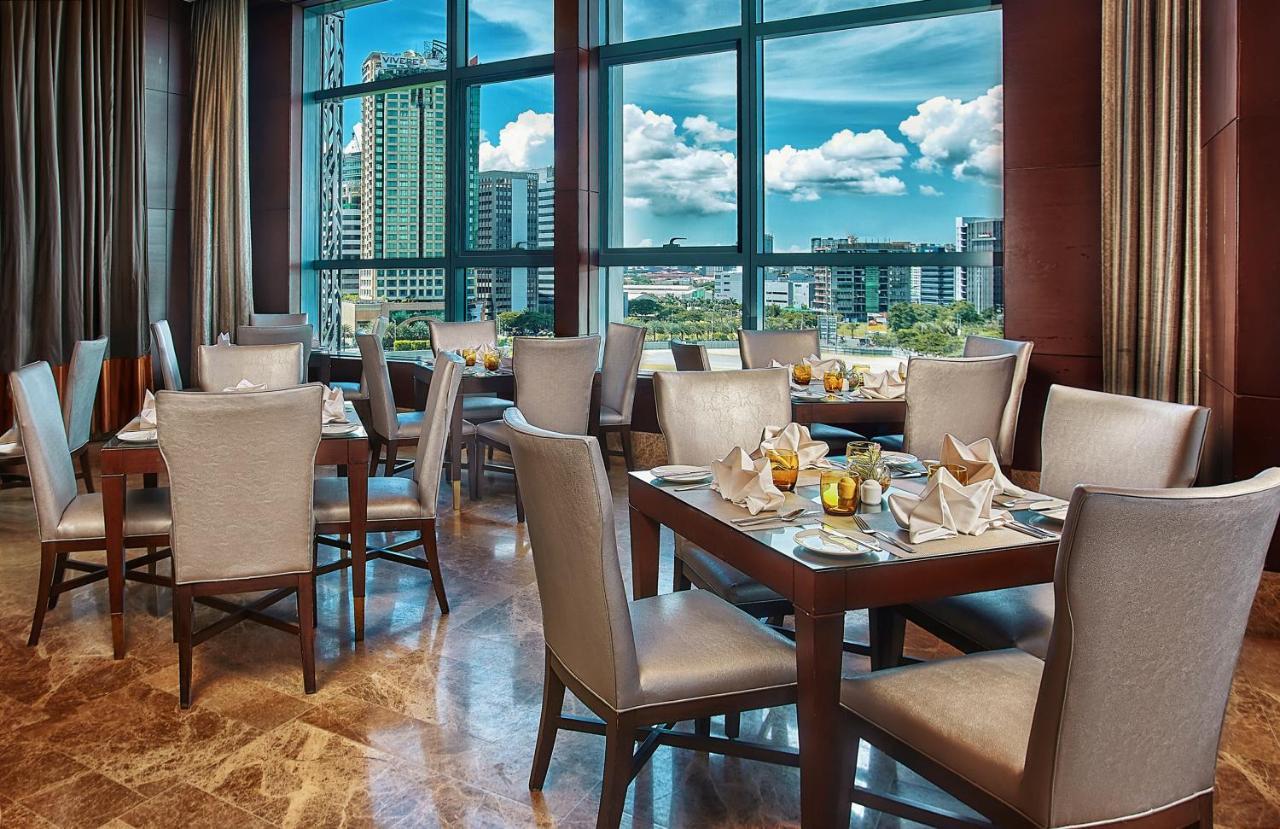 Crimson Hotel Filinvest City, Manila Muntinlupa City Exterior photo The Club at the Pan Pacific Manila