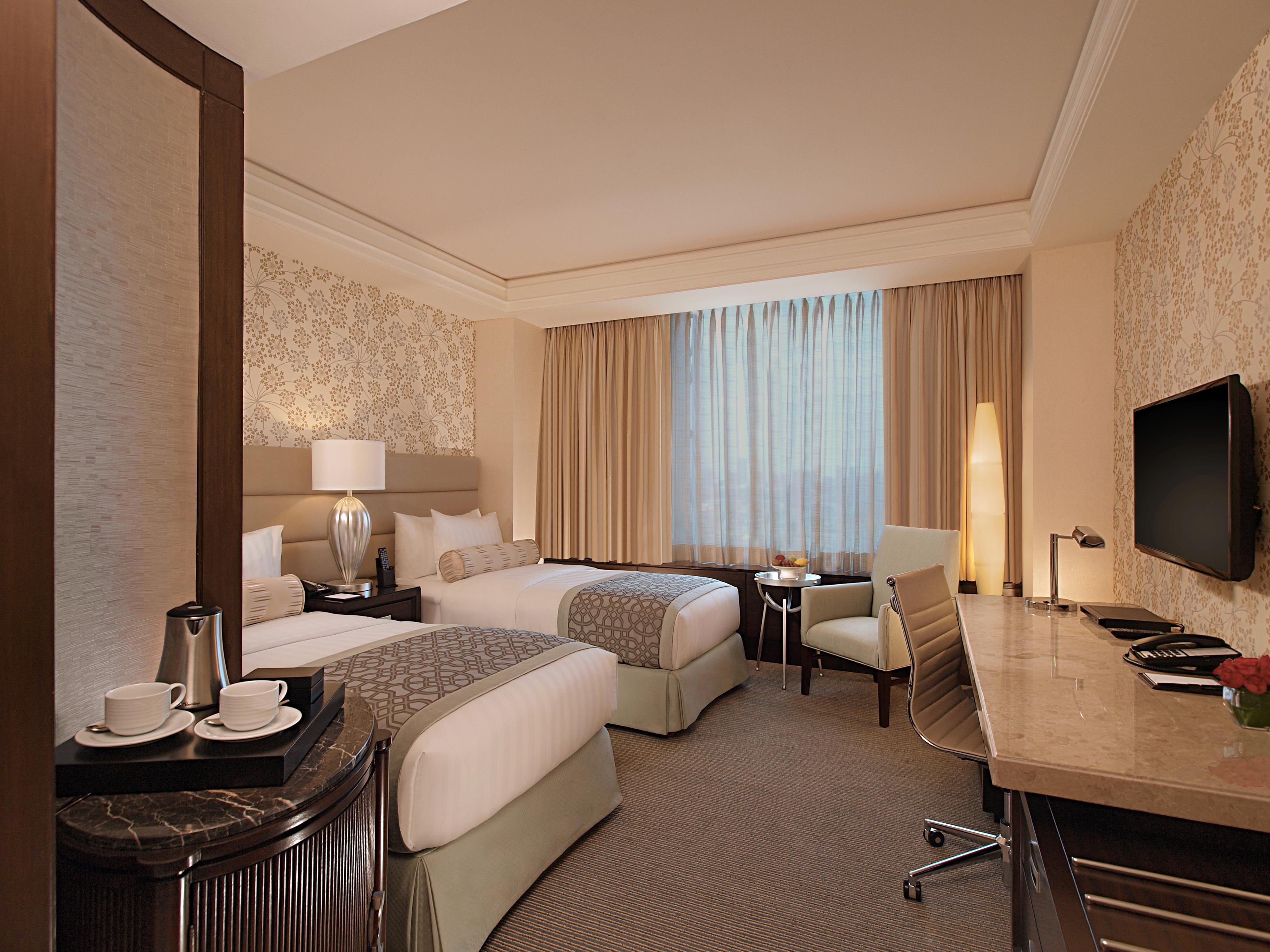Crimson Hotel Filinvest City, Manila Muntinlupa City Exterior photo Deluxe Room