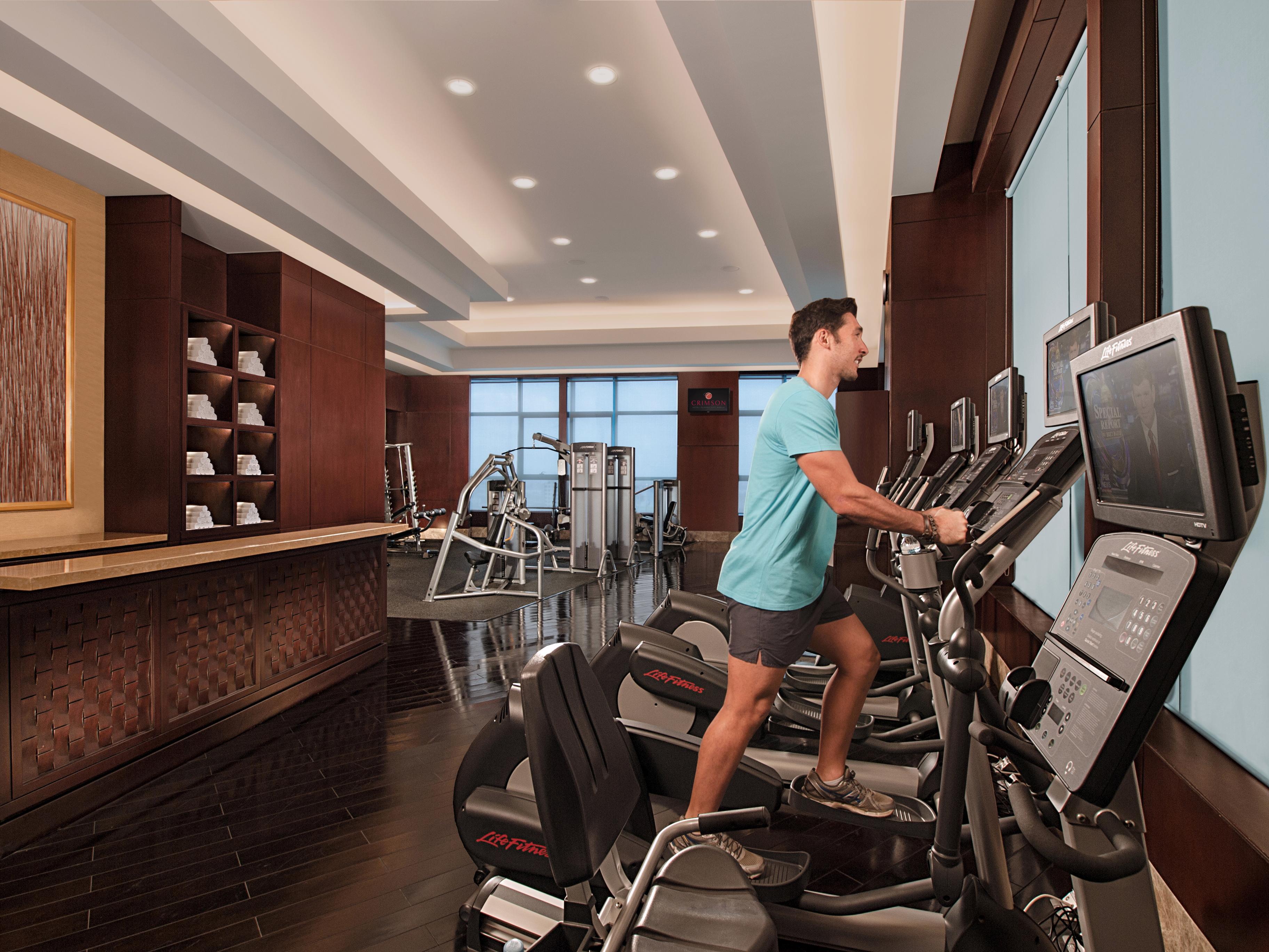 Crimson Hotel Filinvest City, Manila Muntinlupa City Exterior photo The Fitness Centre