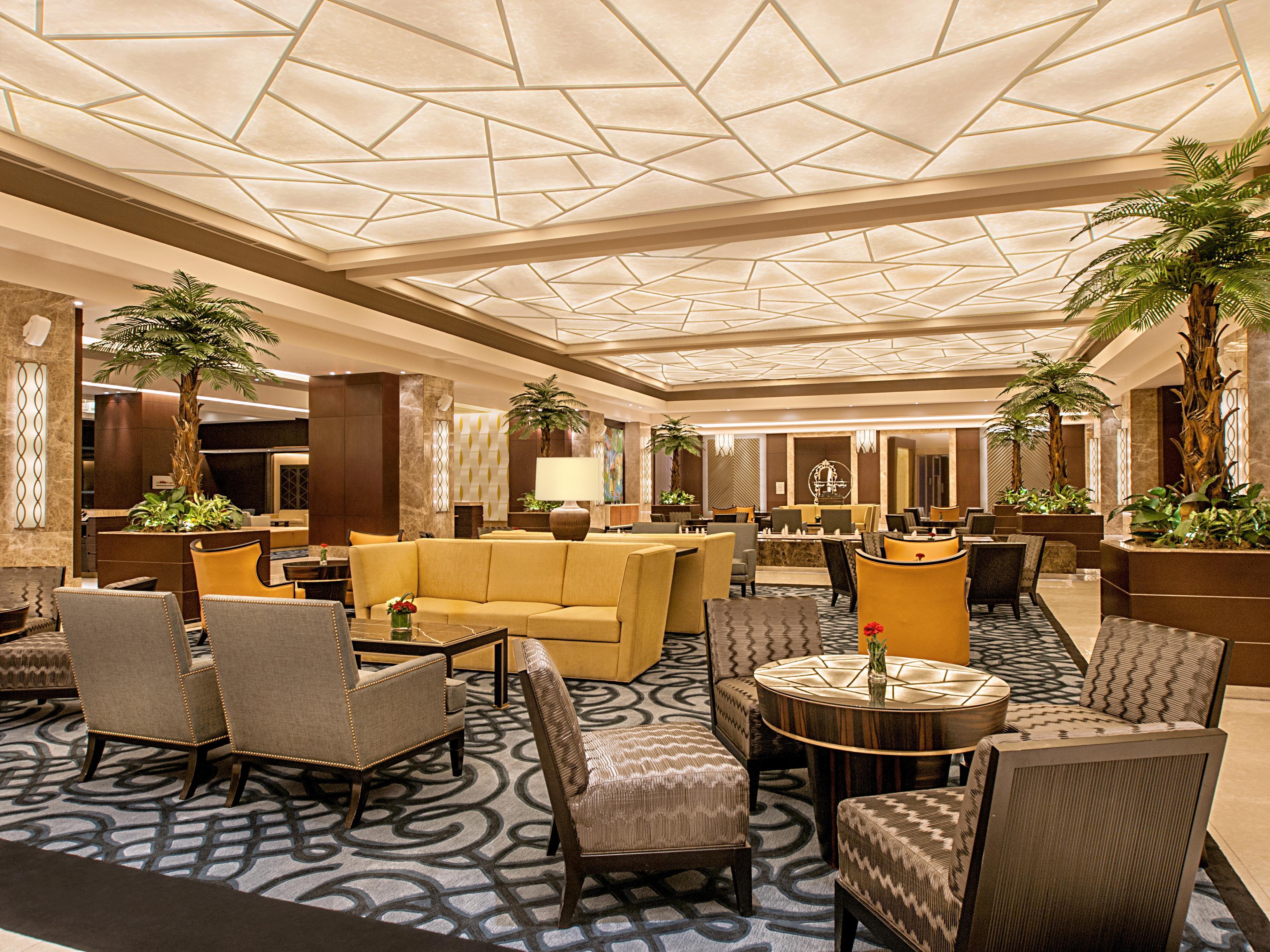 Crimson Hotel Filinvest City, Manila Muntinlupa City Exterior photo The lobby