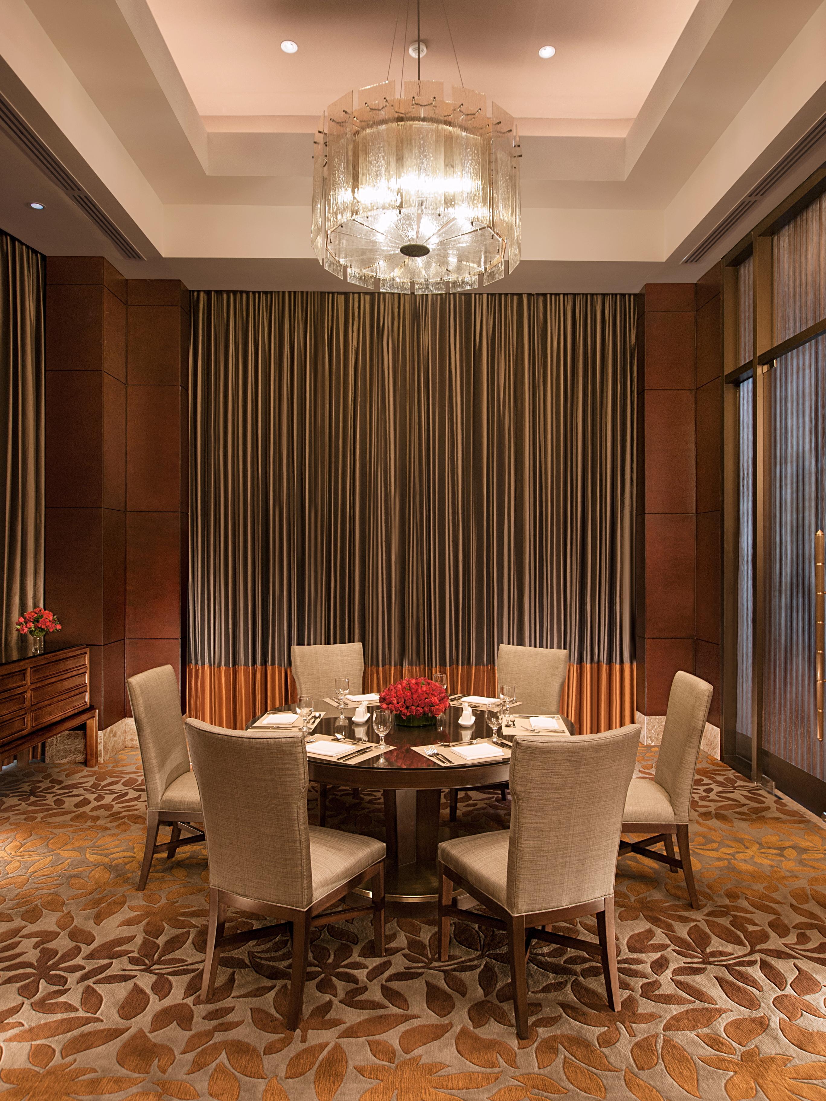 Crimson Hotel Filinvest City, Manila Muntinlupa City Exterior photo A private dining room at the Four Seasons Hotel, Hong Kong